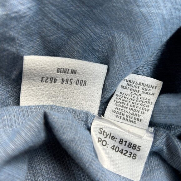 The Vermont Country Women Top 1X Plus Blue Floral Chambray Short Sleeve Blouse - Picture 5 of 9